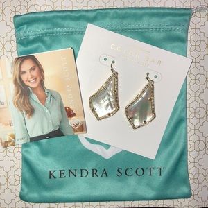 Kendra Scott Alex Earrings Ivory Pearl Stone